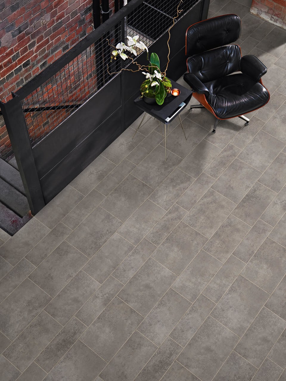 Kura Caraway AR0SKU38 | Amtico Commercial LVT Flooring from